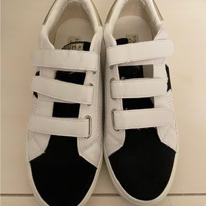 Vintage Havana Gal Velcro Sneakers